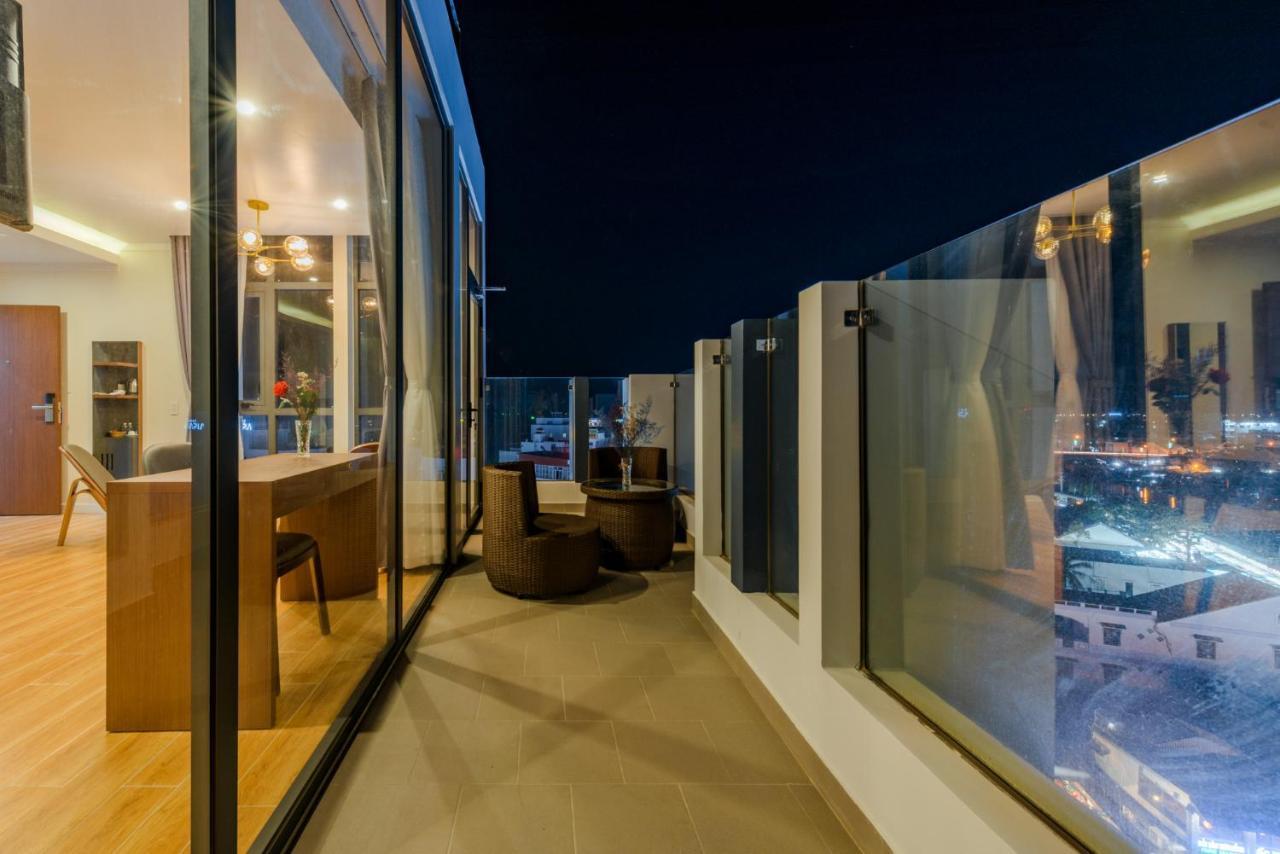 The Empire Hotel Duong Dong Exterior foto